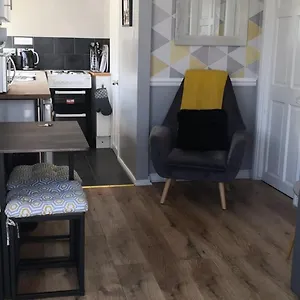 84a South Shore Village Apartment